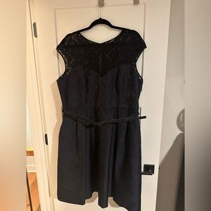 City Chic Size 20 Navy Dress w Lace Top